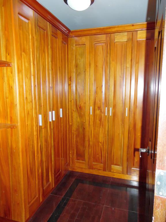 Avalon Condominium Cebu Chambre photo