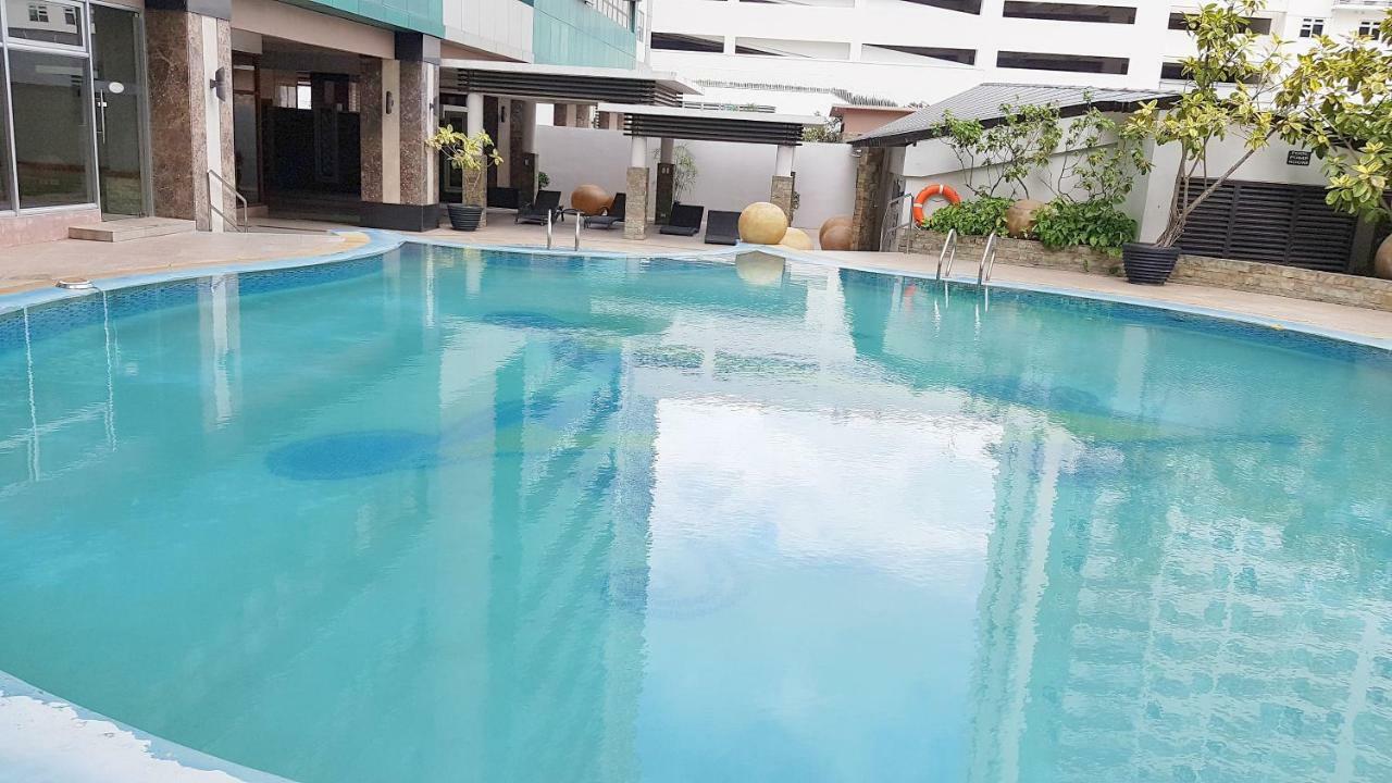 Avalon Condominium Cebu Extérieur photo