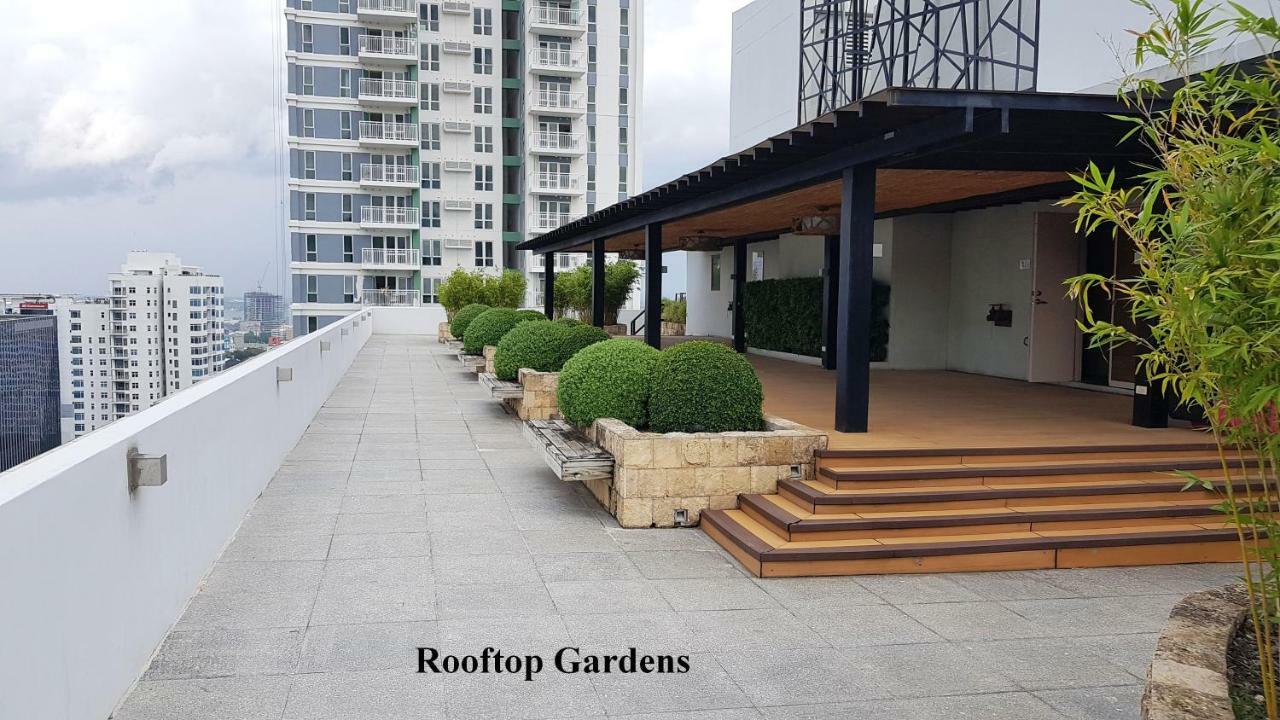 Avalon Condominium Cebu Extérieur photo